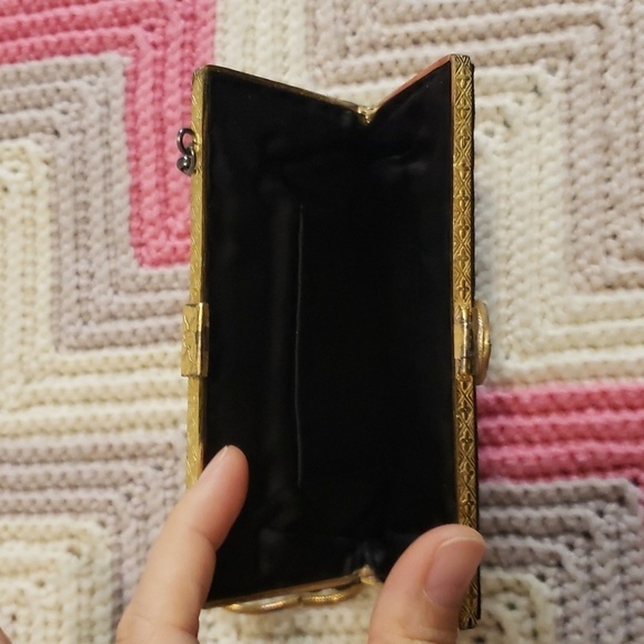 Beautiful vintage hand stitch mini purse - Picture 6 of 15